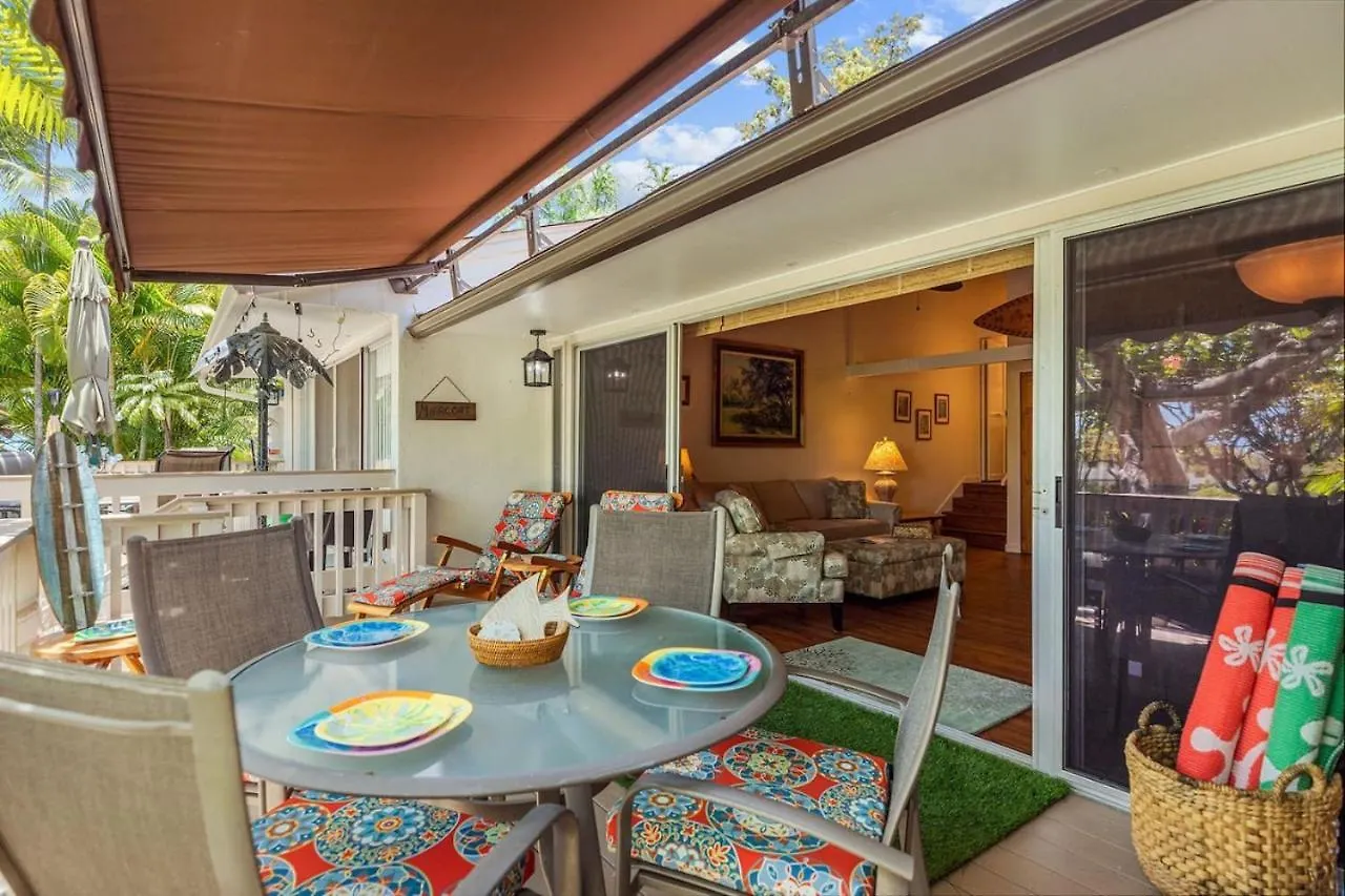 Upgraded Chic Condo With Lush Gardens Kailua-Kona