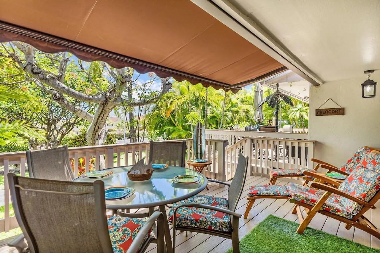 Upgraded Chic Condo With Lush Gardens Kailua-Kona
